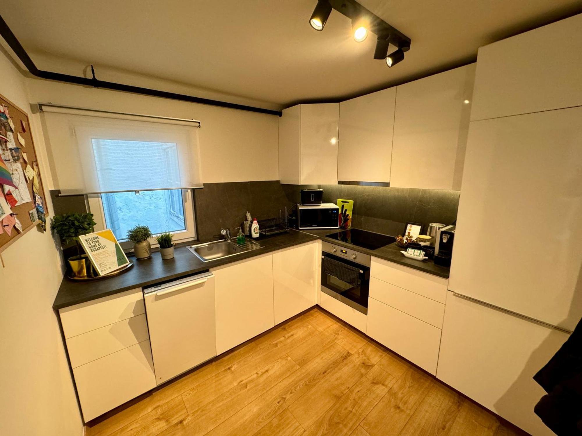 Emerald Apartment Budapest Luaran gambar