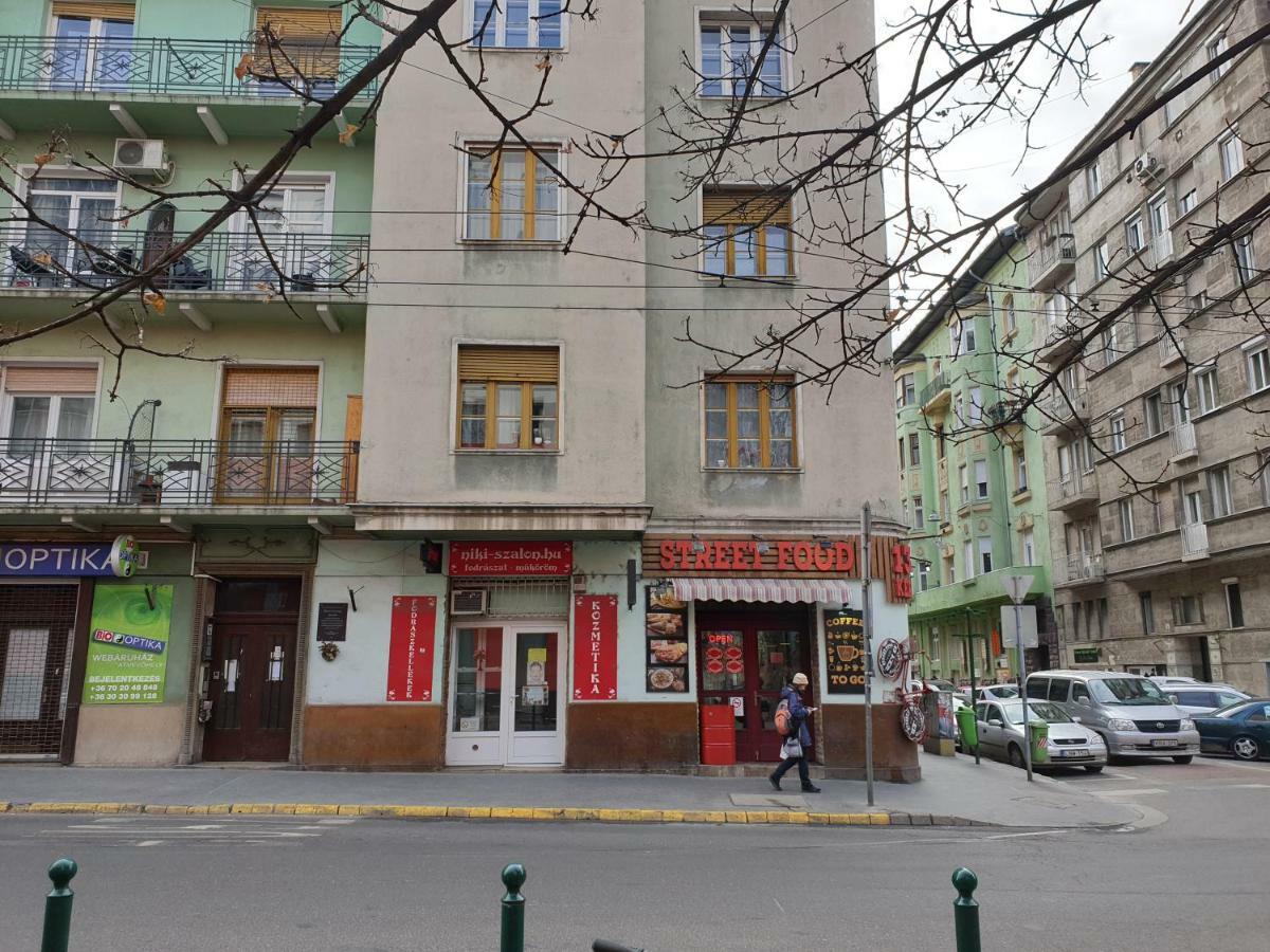 Emerald Apartment Budapest Luaran gambar